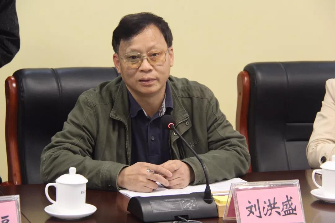 肇庆市政府副市长陈宣群,市政府副秘书长孔令炬,市生态环境局局长程